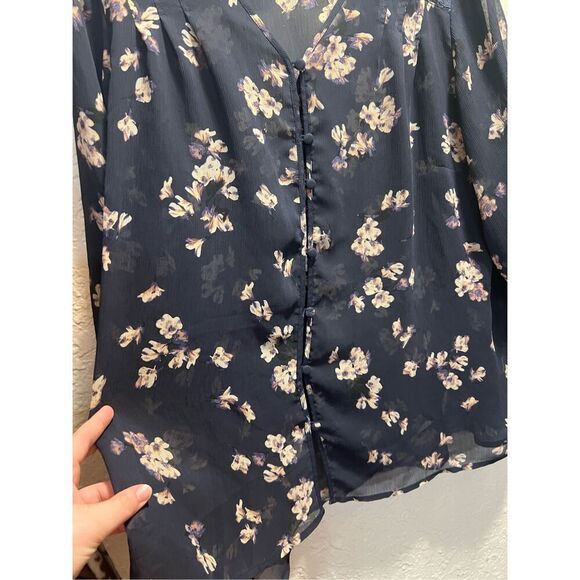 Liz Claiborne Floral Blouse Woman’s Size 3X - Picture 3 of 9
